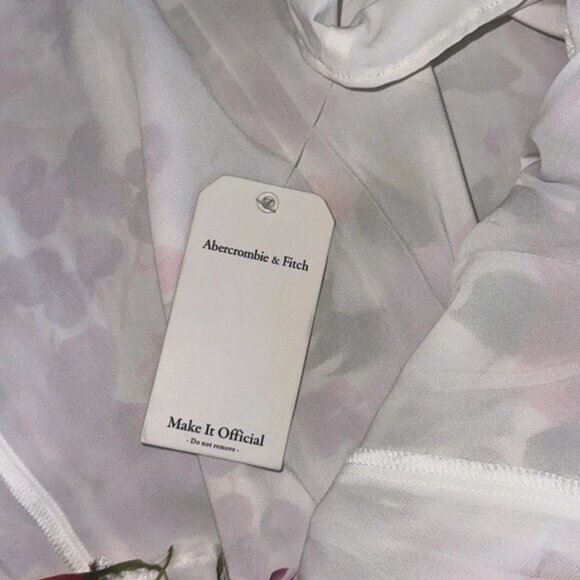 Abercrombie and Fitch floral dress - Picture 4 of 10